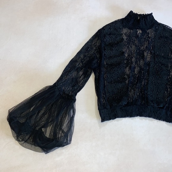 Forever 21 Goth top - Picture 3 of 9